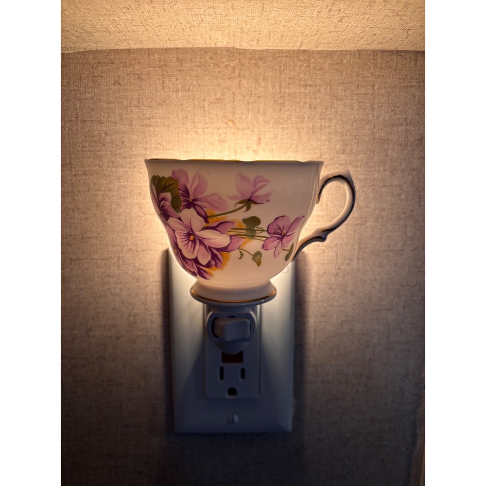 Royal Kent Handcrafted Tea Cup Night Light